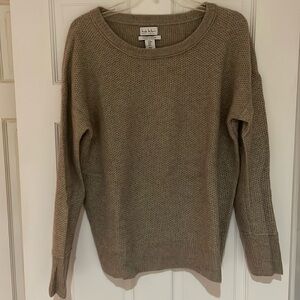 Nicole Miller 100% Cashmere Tan Waffle Knit Sweater in size medium